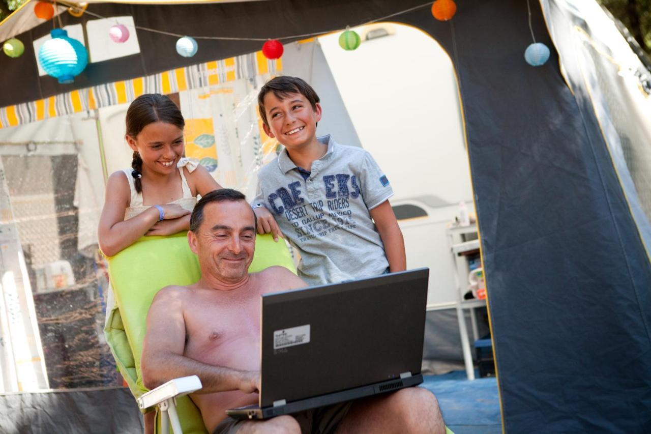 Camping La Corniche Plozévet Kültér fotó